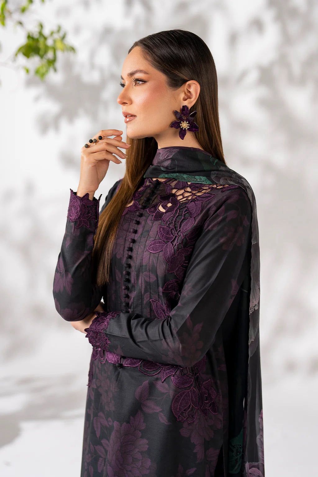 Iznik Luxury Lawn 3 Piece Unstitched