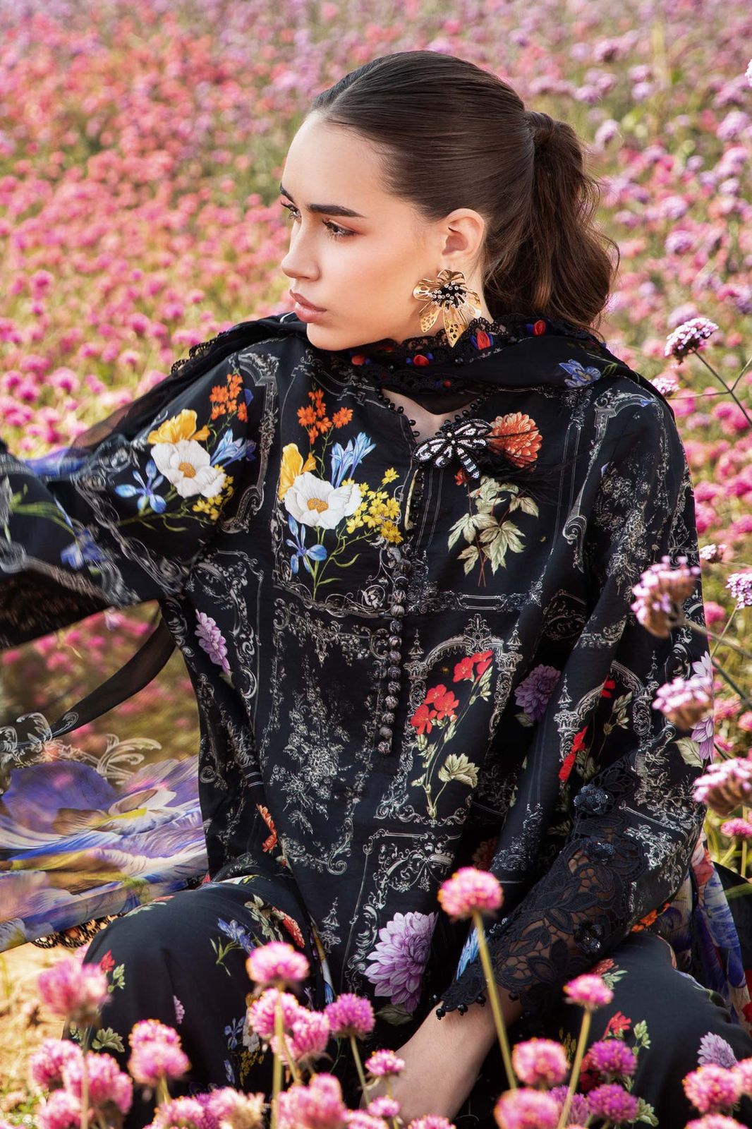 Lawn 3 piece unstitched printed suit - Kapra Collection