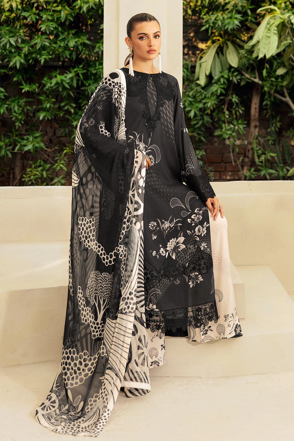 Lawn 3 piece unstitched digital printed suit - Kapra Collection