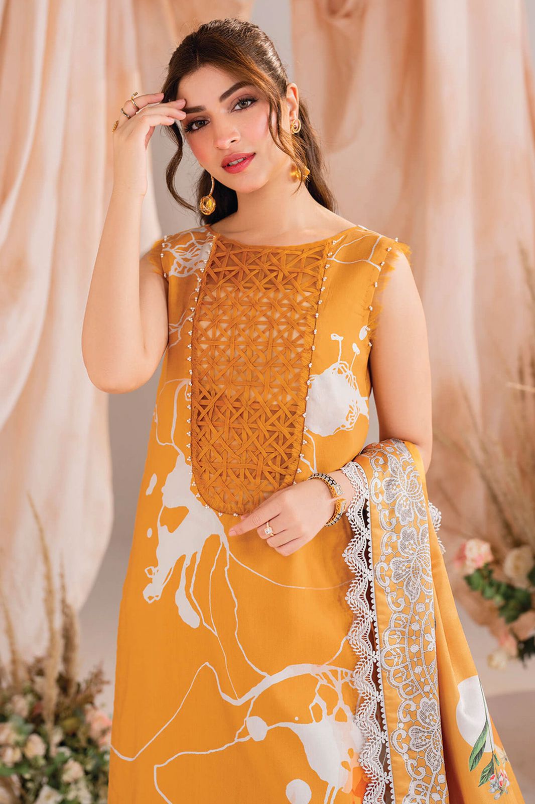 Lawn for women clothing (UNSTITCHED) by Kapra Collection - Kapra Collection