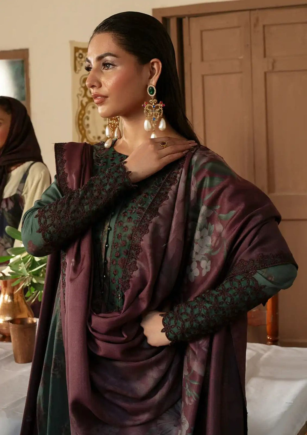 Iznik lawn hit green digital printed suit