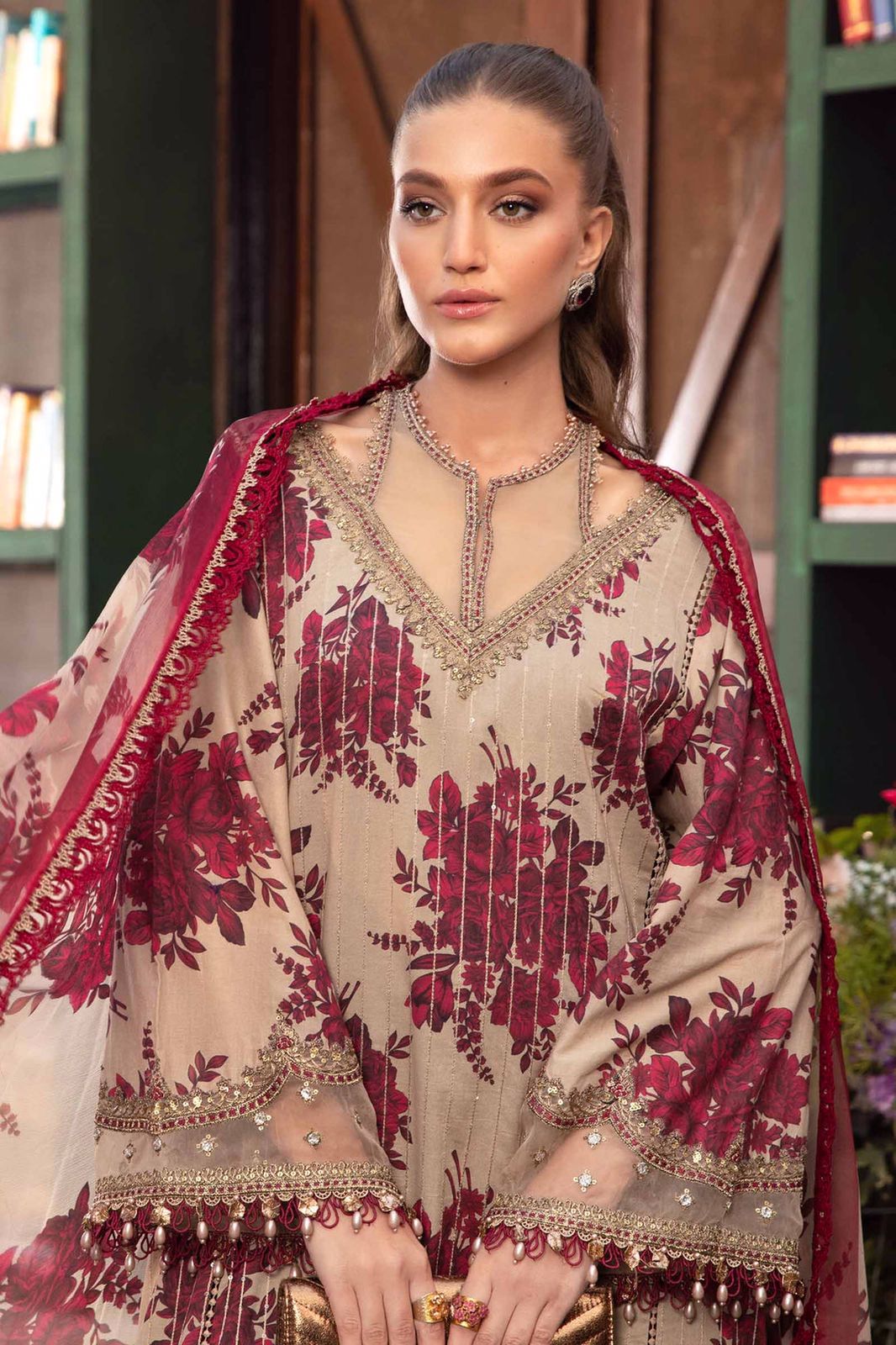 Lawn  for women clothing (UNSTITCHED) by Kapra Collection - Kapra Collection