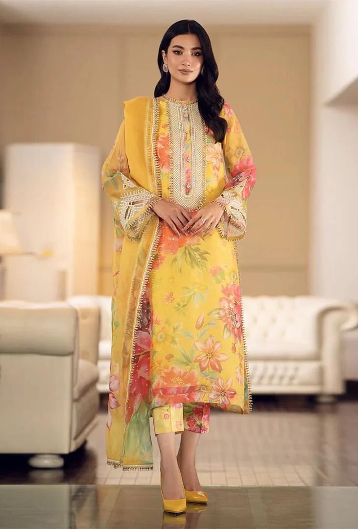 Luxury 3 piece unstitched lawn digital printed suit - Kapra Collection