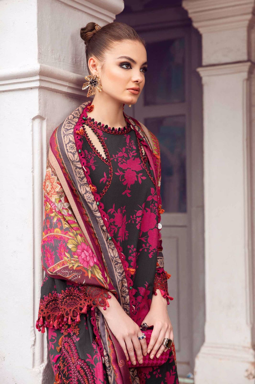 Lawn for women clothing (UNSTITCHED) by Kapra Collection - Kapra Collection