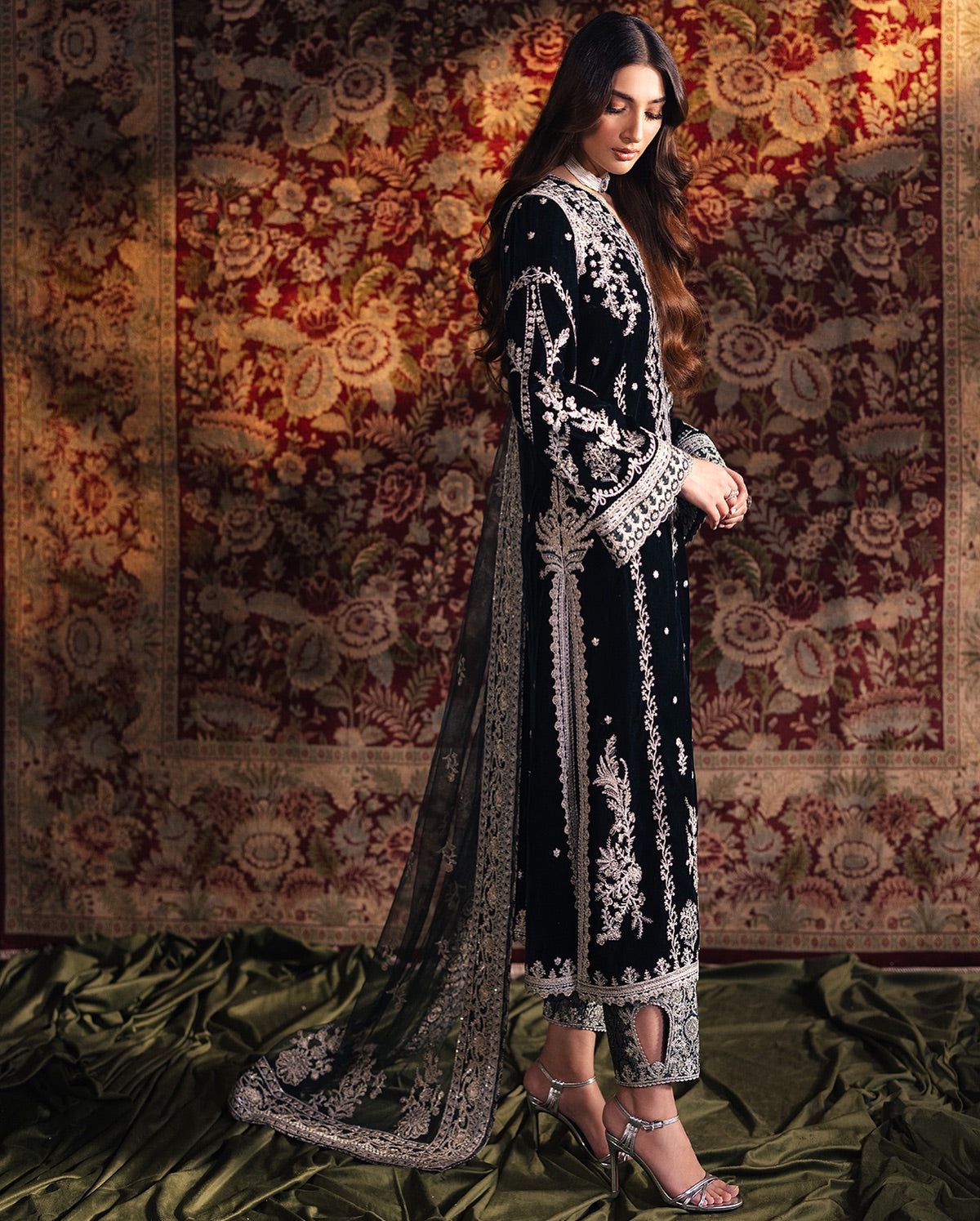 Velvet for women clothing (UNSTITCHED) by Kapra Collection - Kapra Collection