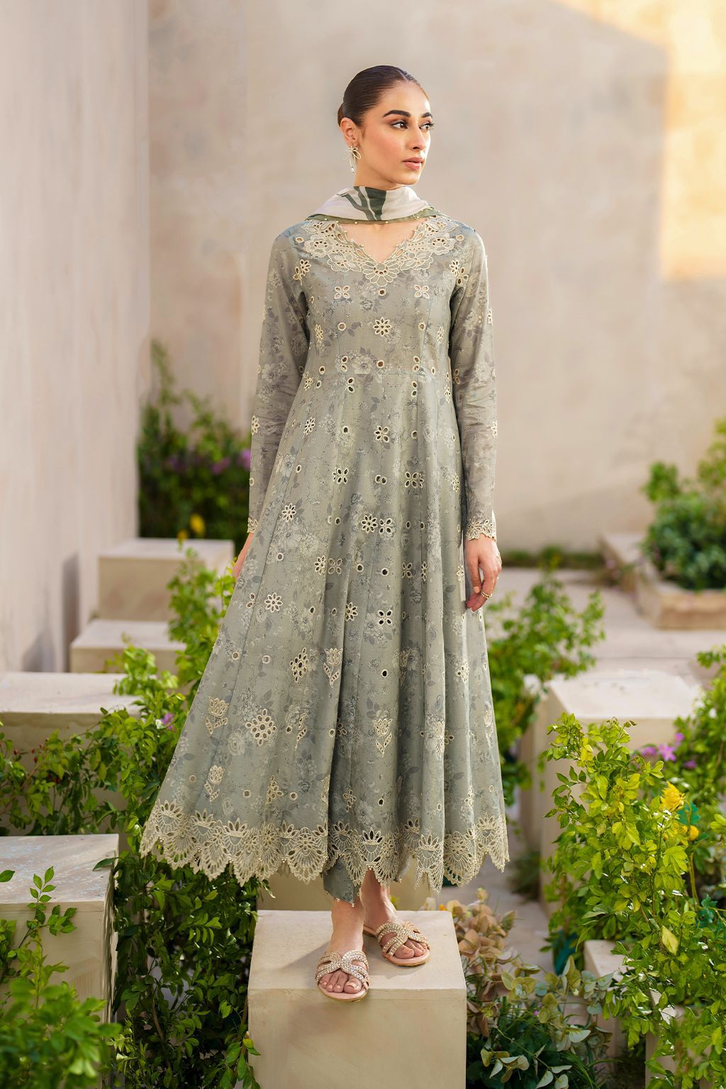 Lawn for women clothing (UNSTITCHED) by Kapra Collection - Kapra Collection