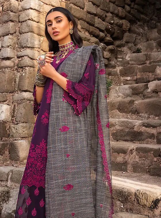 Luxury embroidered lawn collection replica unstitched - Kapra Collection
