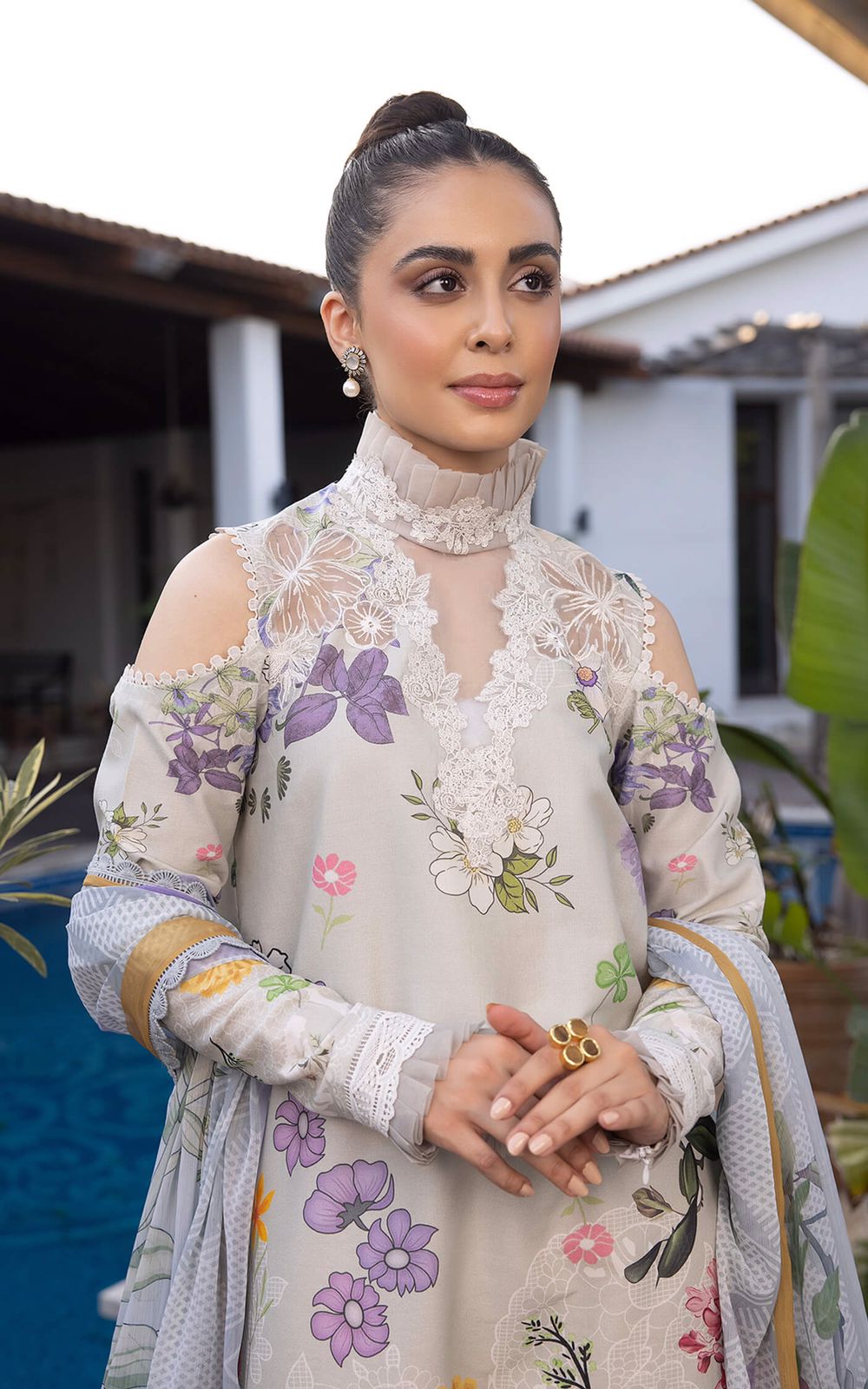 Lawn for women clothing (UNSTITCHED) by Kapra Collection - Kapra Collection