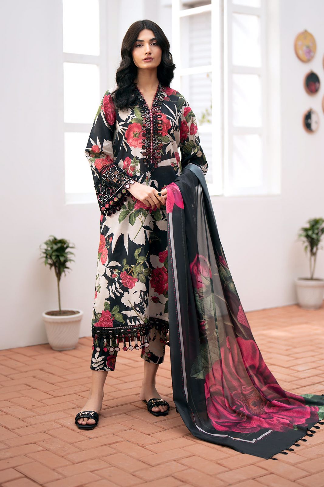 3 piece unstitched lawn digital printed suit - Kapra Collection