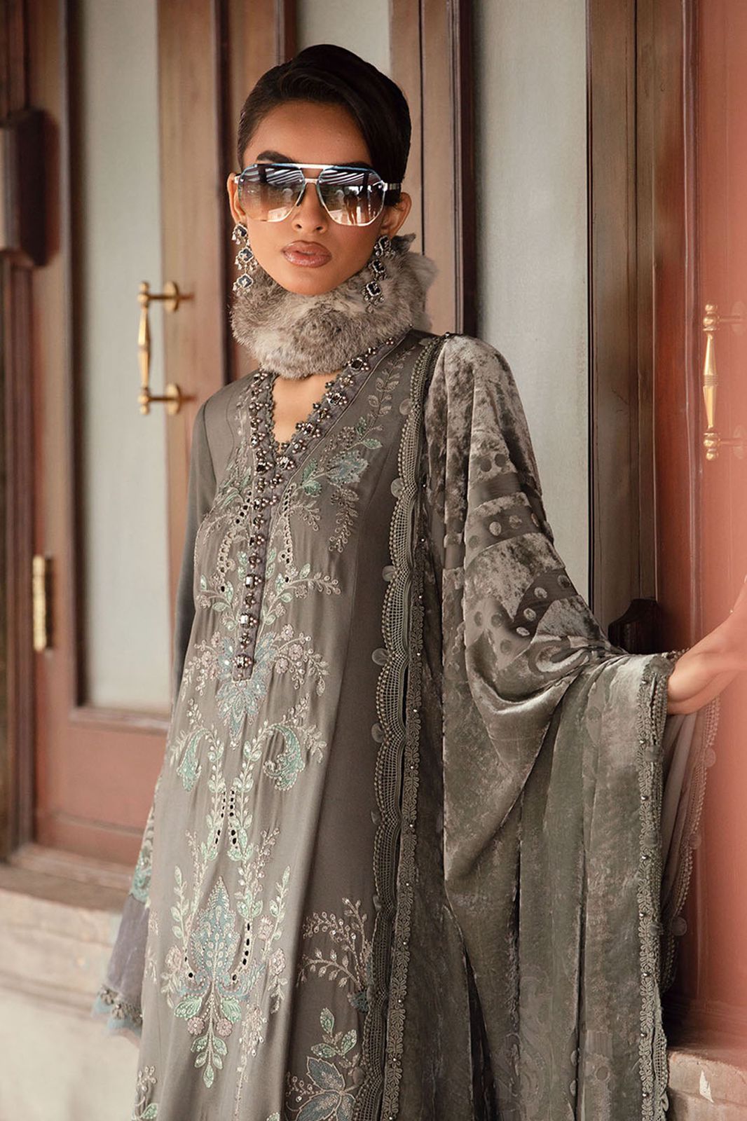 Lawn m print for women clothing (UNSTITCHED) by Kapra Collection - Kapra Collection